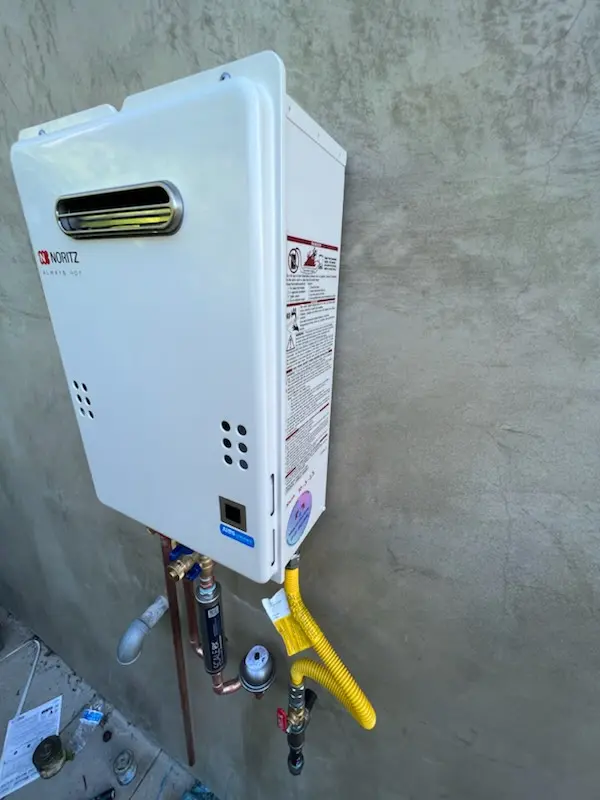 Tankless water heater installation for Harbor Bluffs homes